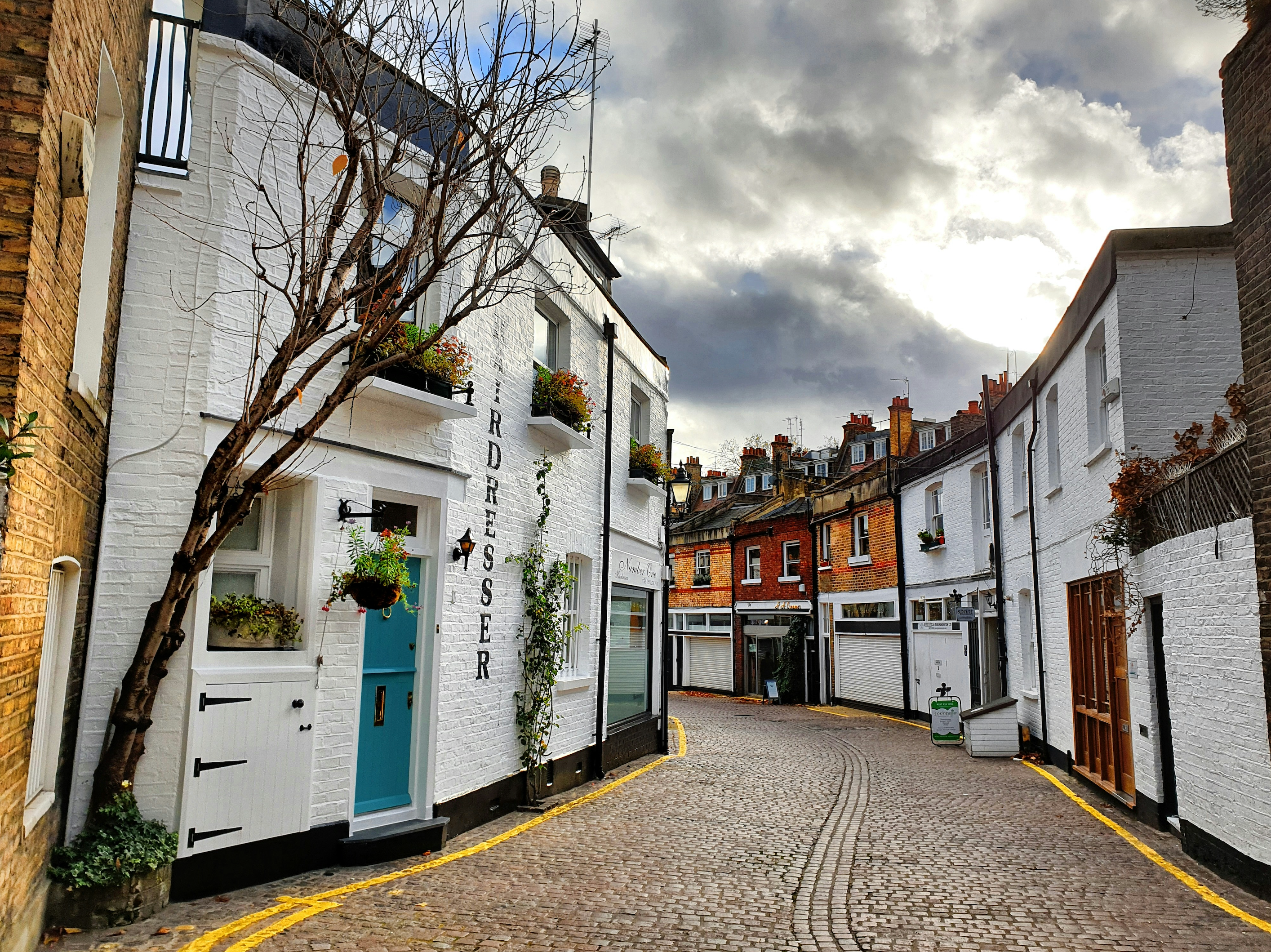 🌿 Hidden Gems in Kensington You Won’t Find in a Guidebook