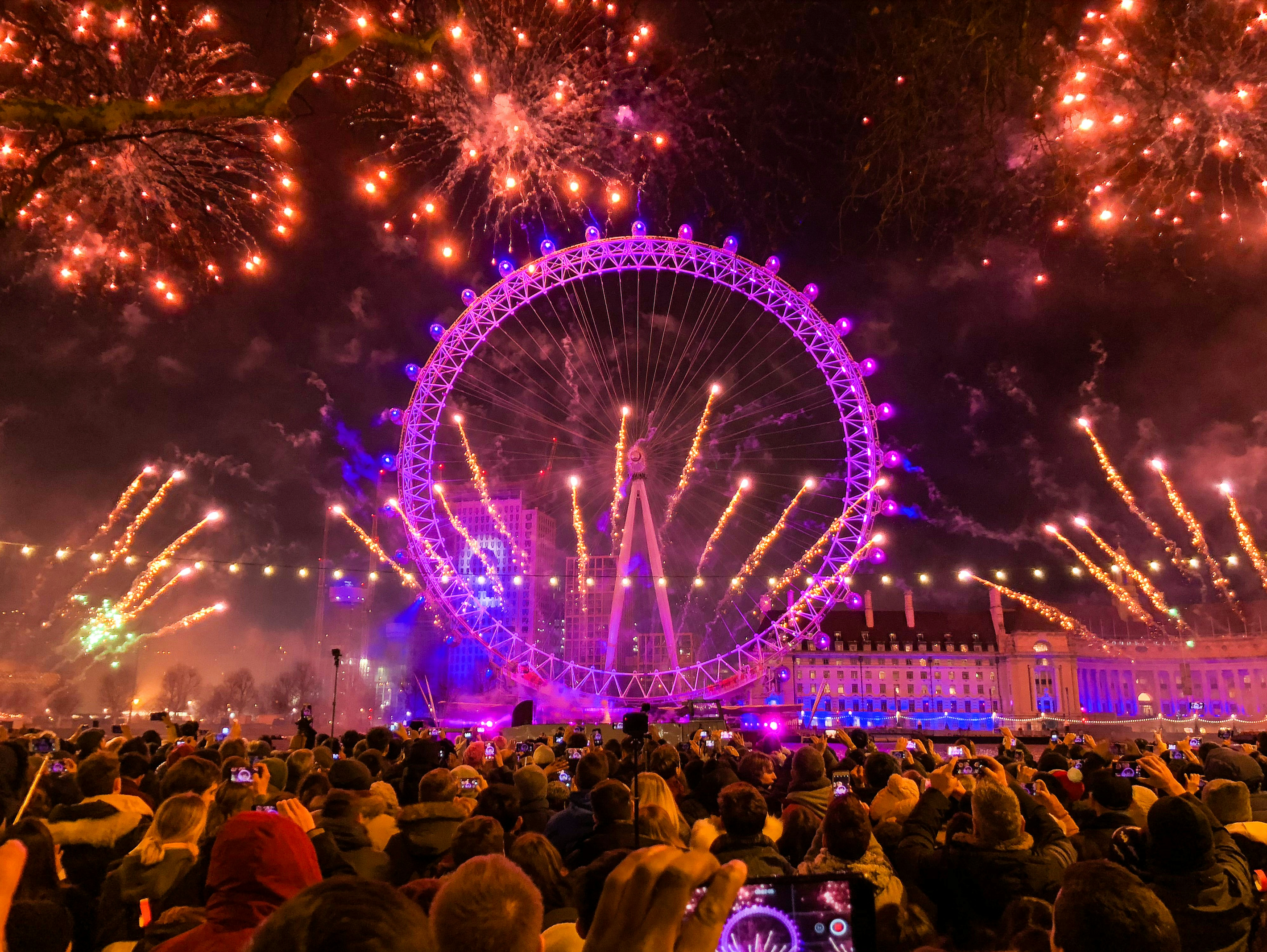 🎆 London’s Bonfire Night 2025: The Best Spots to Watch the Fireworks Light Up the City